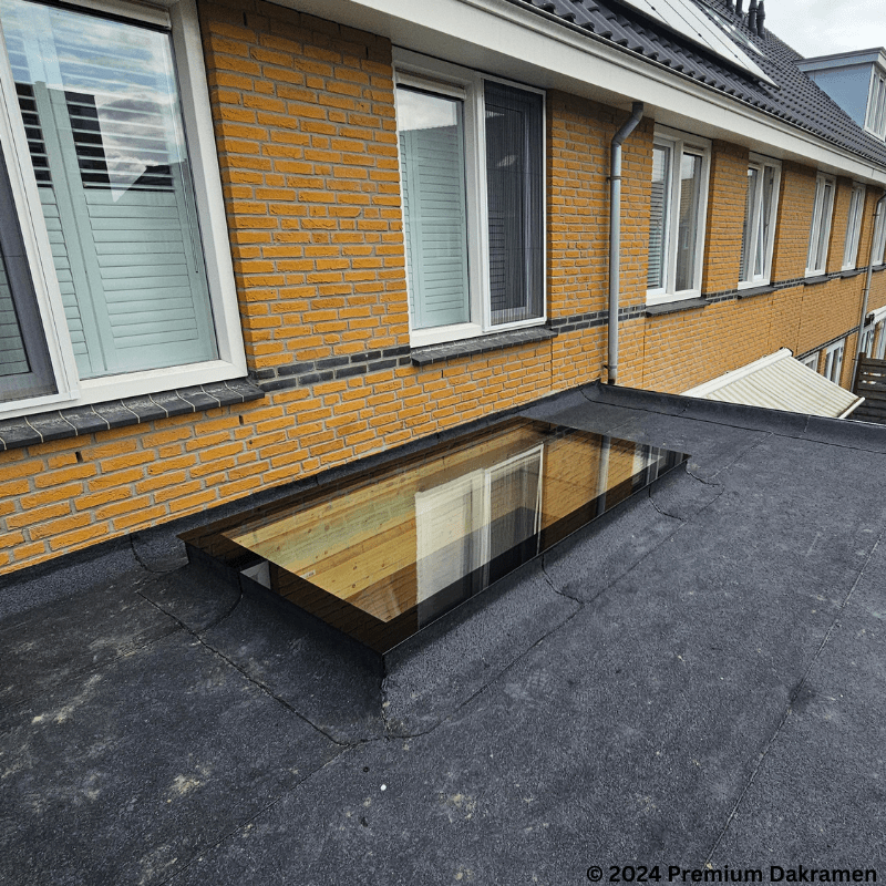 Platdakraam - 60x250 cm van Premium Dakramen